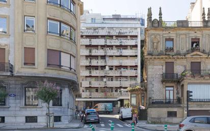 Vista exterior de Pis en venda en Donostia - San Sebastián  amb Terrassa