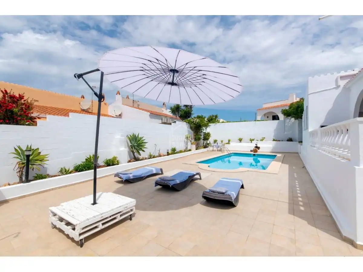 Piscina de Casa o xalet en venda en Alaior amb Jardí privat, Terrassa i Piscina