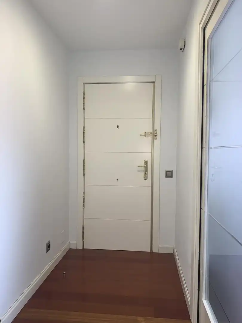 Dachboden zur Miete in Madrid mit Klimaanlage, Heizung und Möbliert