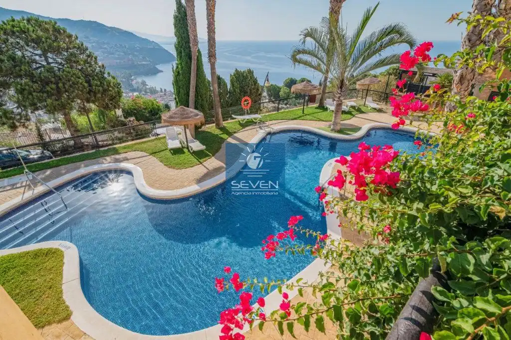 Terraced house with pool for sale in FUENTES DE ALMUÑECAR, imagen 2
