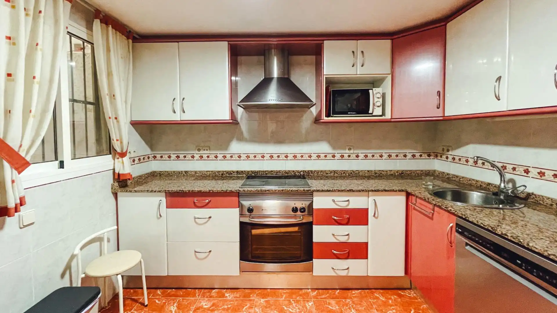 Cuina de Pis en venda en Benidorm amb Terrassa