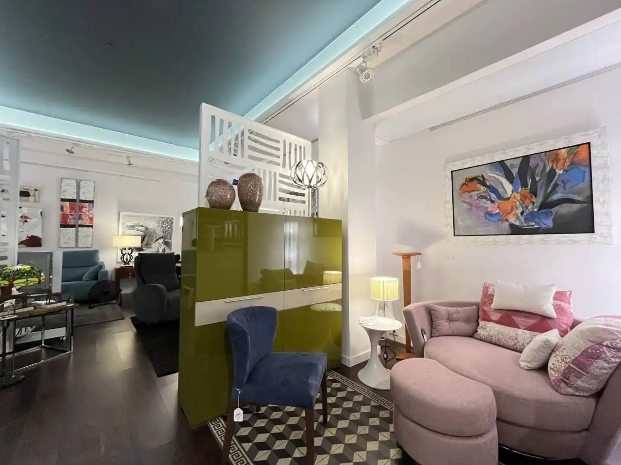 Sala d'estar de Local de lloguer en L'Hospitalet de Llobregat amb Aire condicionat i Alarma