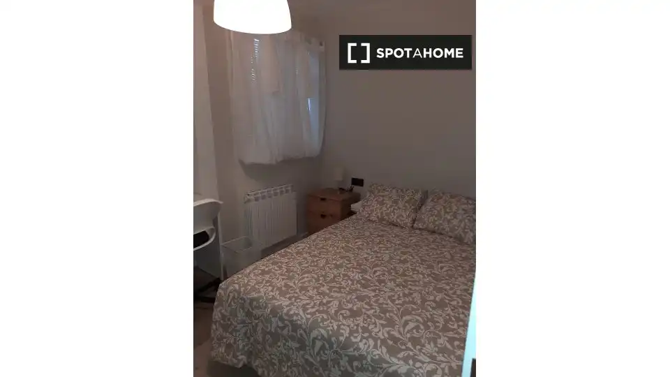 Room in Barrio de Delicias