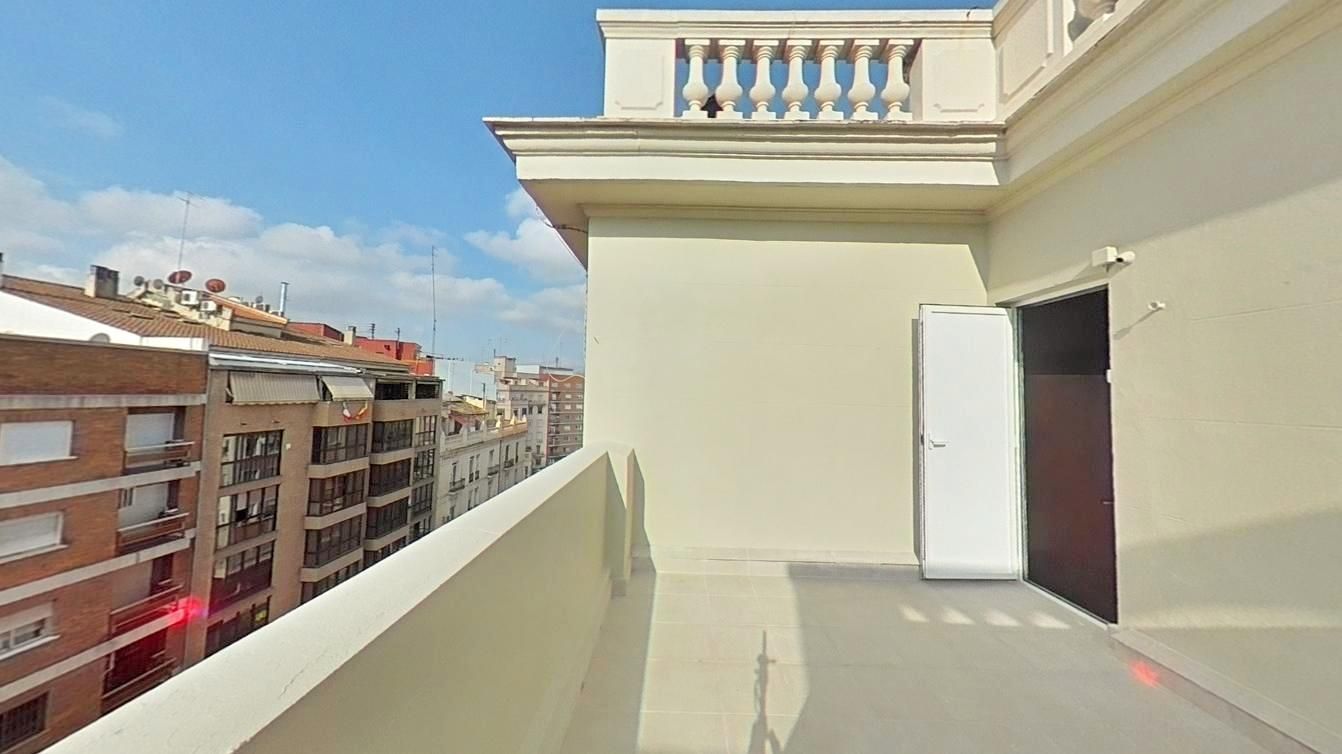 Terrace of Flat for sale in  Valencia Capital  with Terrace and Oven