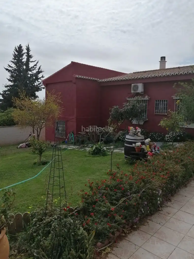 Xalet amb piscina en venda a Calle Malaka 7, imagen 3