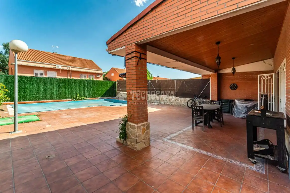Jardín de Casa adosada en venta en Rivas-Vaciamadrid con Aire acondicionado, Calefacción y Jardín privado