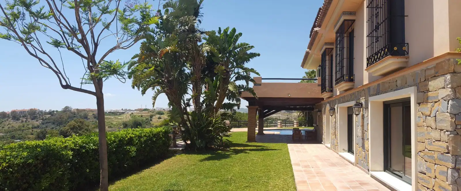 Casa con piscina en venta en Selwo, imagen 4