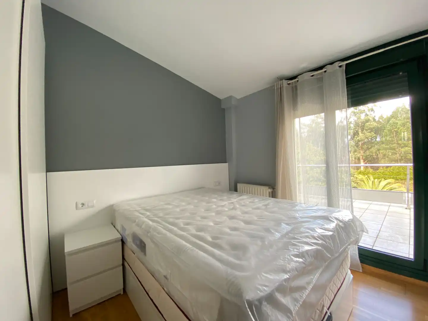 Schlafzimmer von Wohnung zur Miete in Boqueixón mit Terrasse, Abstellraum und Möbliert