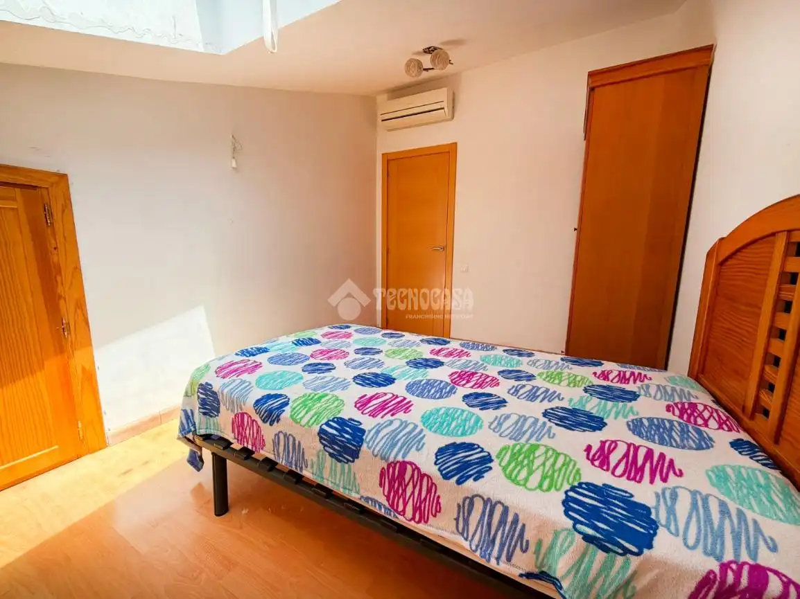 Bedroom of Flat for sale in Sobradiel  with Air Conditioner, Heating and Balcony