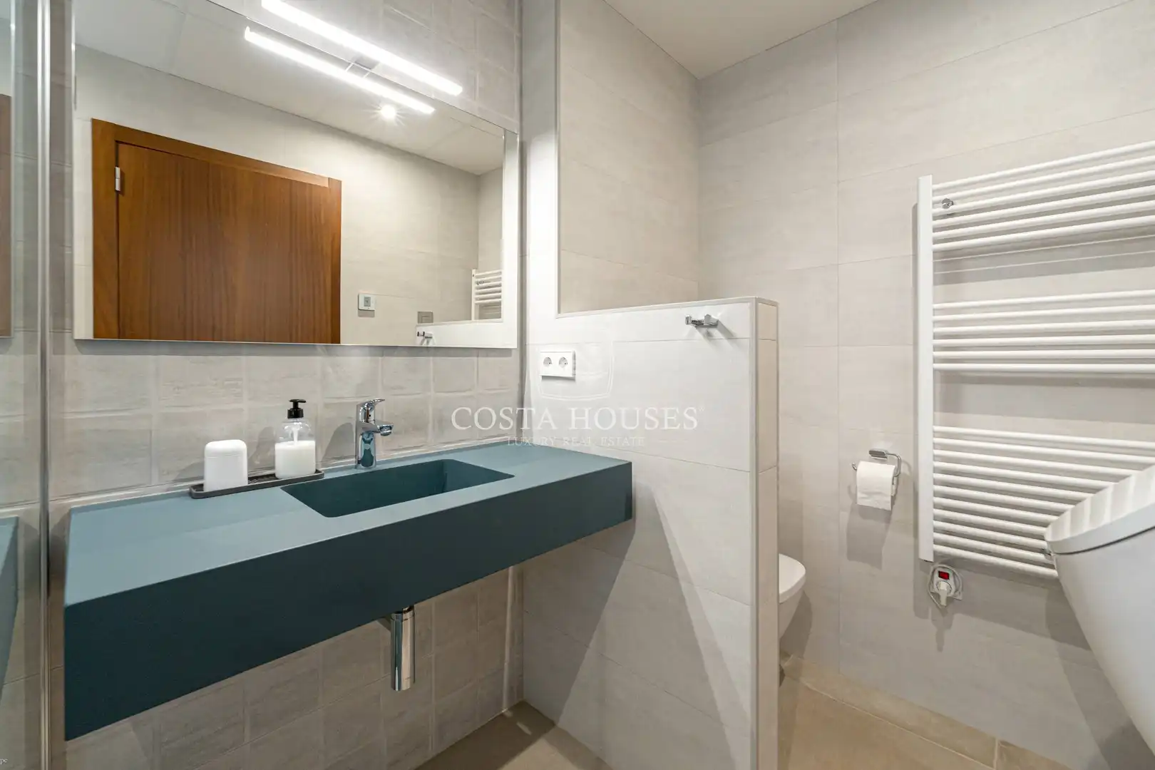 Bathroom of Houses for sale in Jávea / Xàbia  with Air Conditioner, Heating and Private garden
