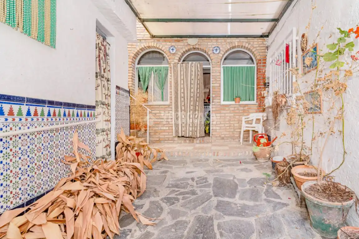 Casa adosada en venta en Alhendín con Terraza