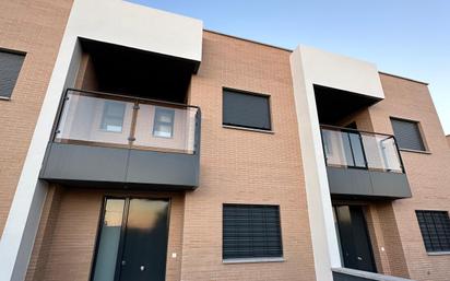 Exterior view of Single-family semi-detached for sale in Lepe  with Terrace