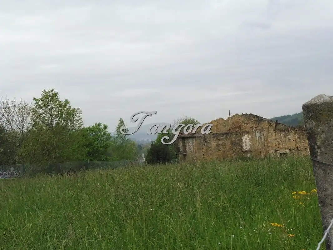 Houses for sale in Amorebieta-Etxano  with Private garden