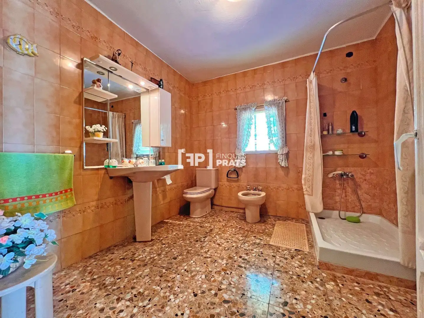 Bathroom of Houses for sale in Lleida  with Heating, Swimming Pool and Furnished