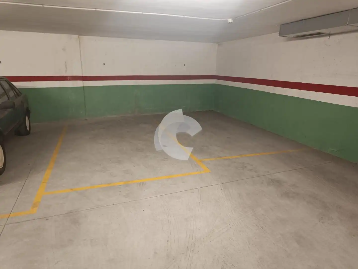Parkplatz von Dachboden zum Verkauf in Ourense Capital  mit Heizung und Abstellraum