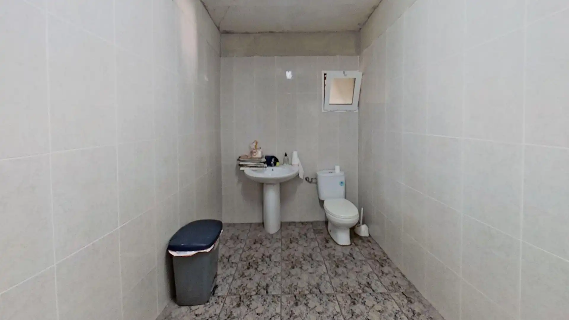 Bathroom of Industrial buildings for sale in Alicante / Alacant  with Alarm