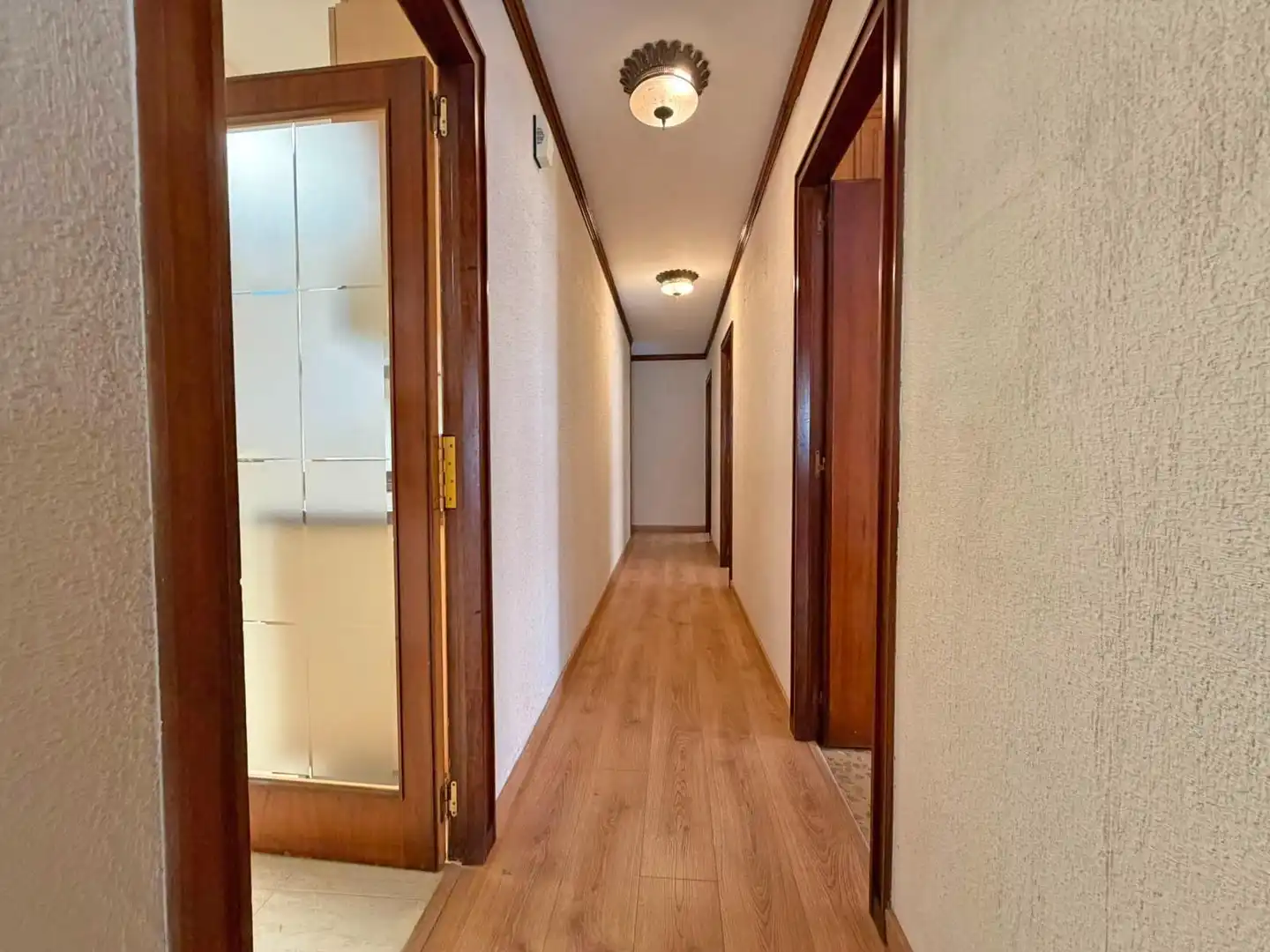 Wohnung zum Verkauf in Alicante / Alacant mit Klimaanlage, Terrasse und Abstellraum