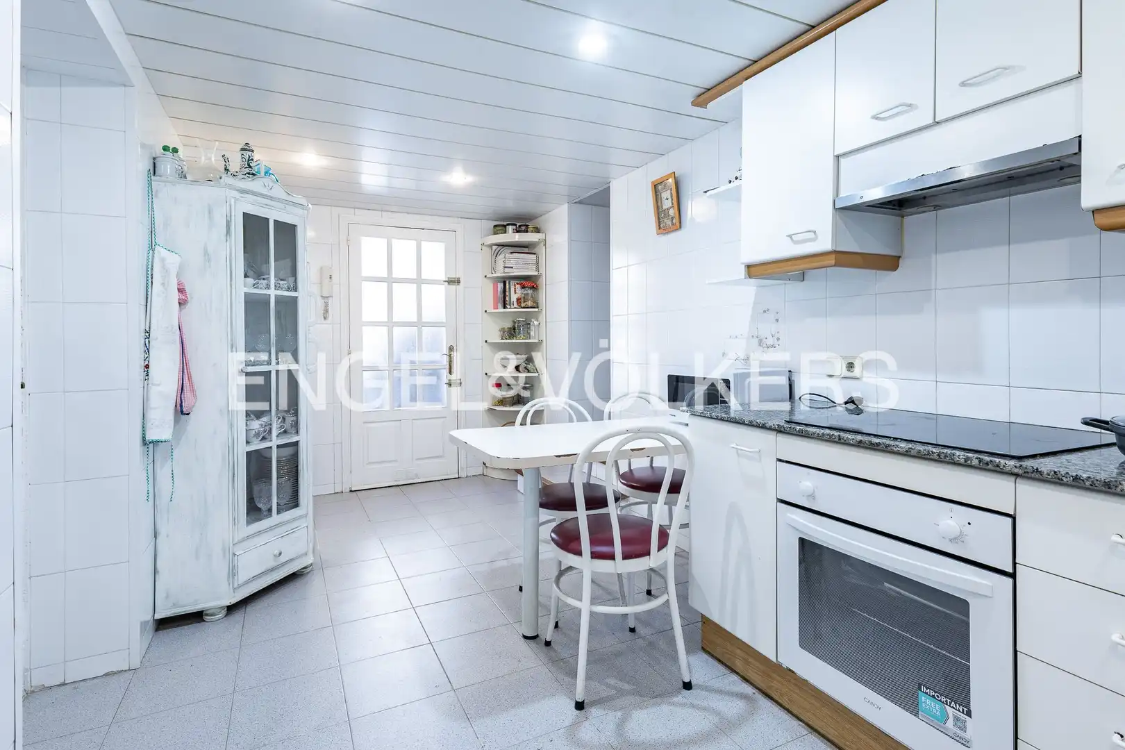Kitchen of Houses for sale in Sant Cugat del Vallès  with Air Conditioner, Heating and Private garden