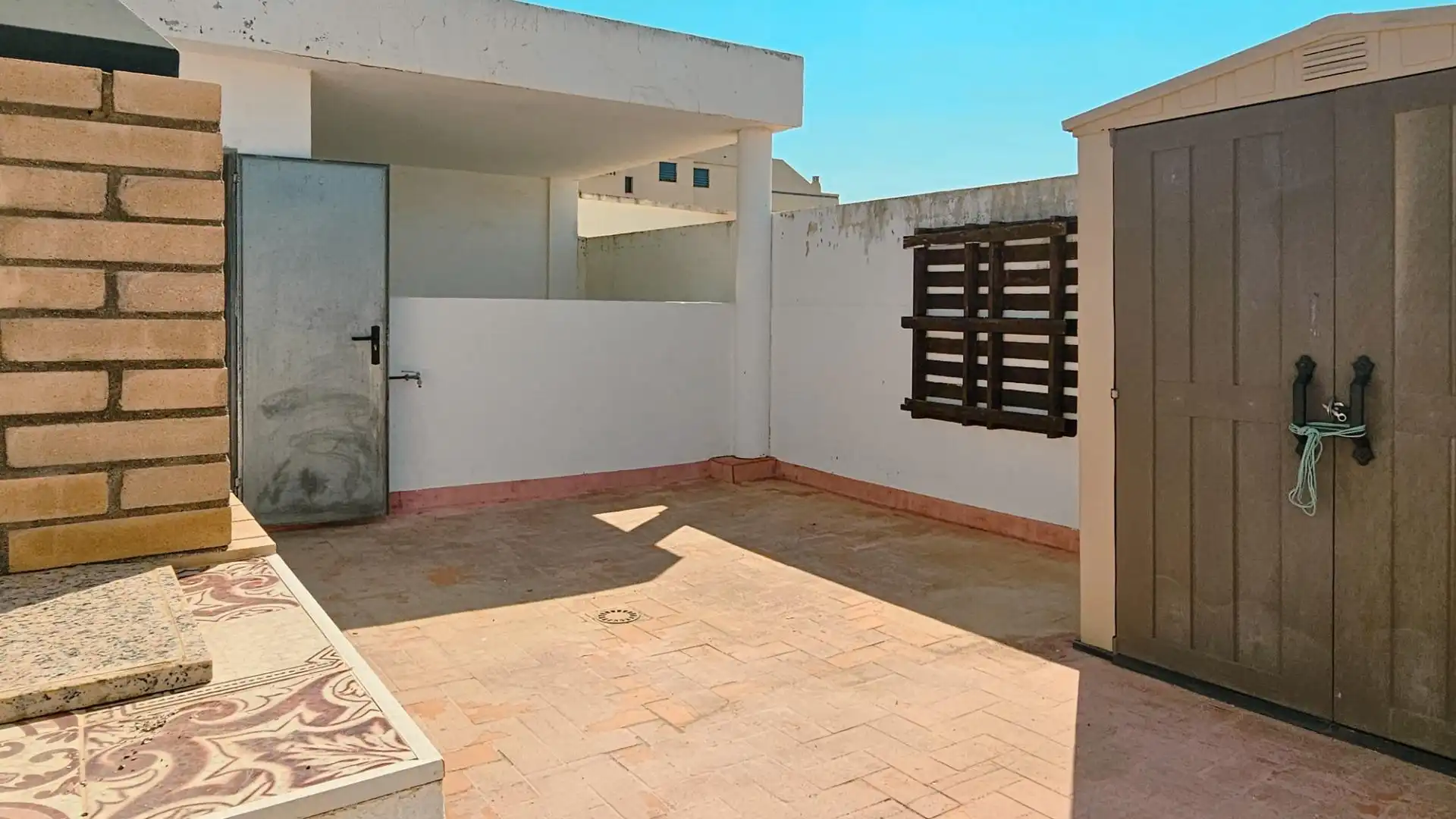 Terrace of Flat for sale in Daimús  with Air Conditioner, Terrace and Furnished