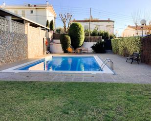 Swimming pool of Flat for sale in El Masnou  with Air Conditioner, Heating and Swimming Pool