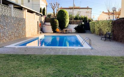 Swimming pool of Flat for sale in El Masnou  with Air Conditioner, Heating and Swimming Pool