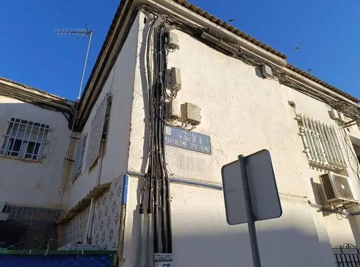 Vista exterior de Casa adosada en venda en Cartagena