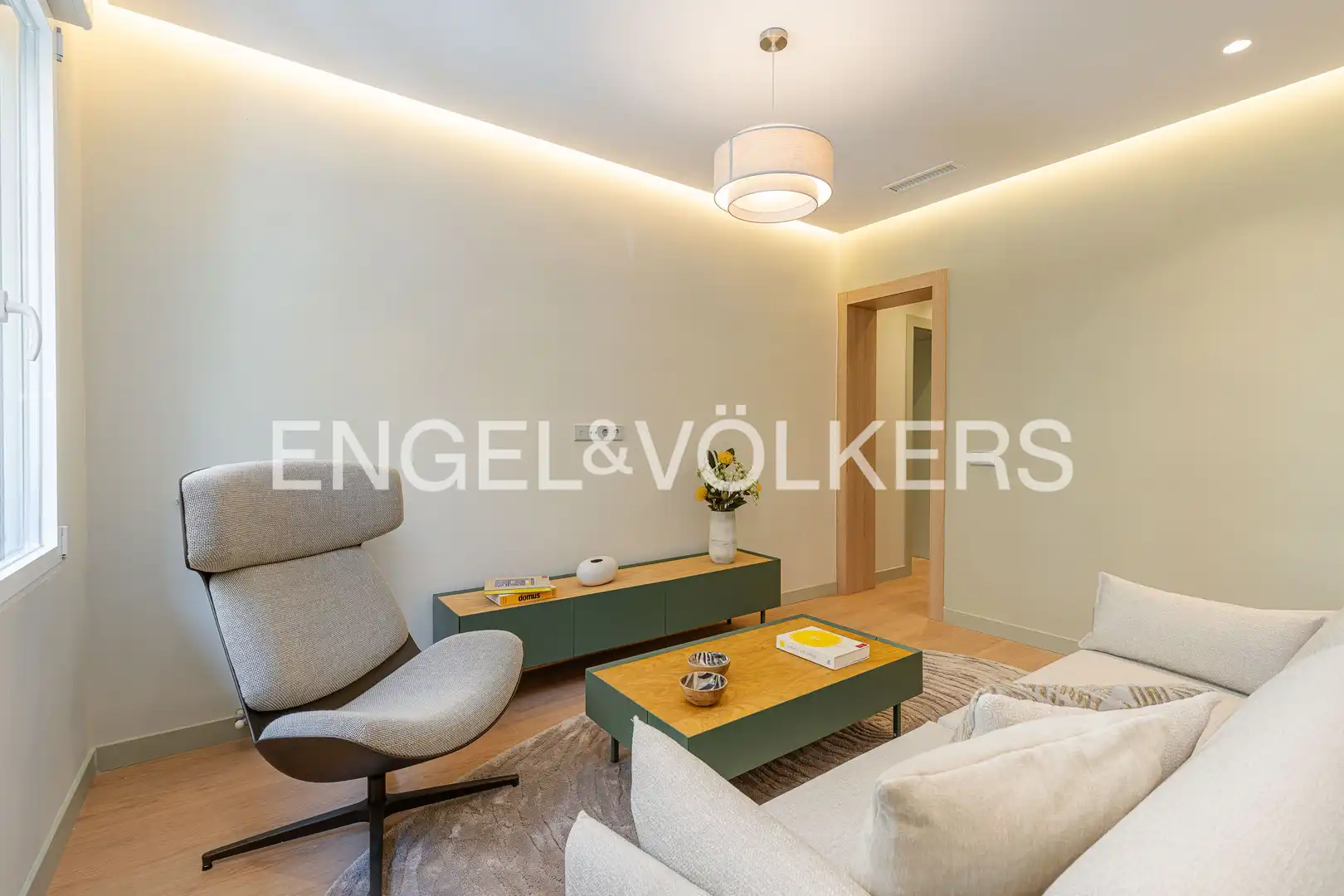 Wohnzimmer von Wohnung zum Verkauf in Madrid mit Klimaanlage und Heizung