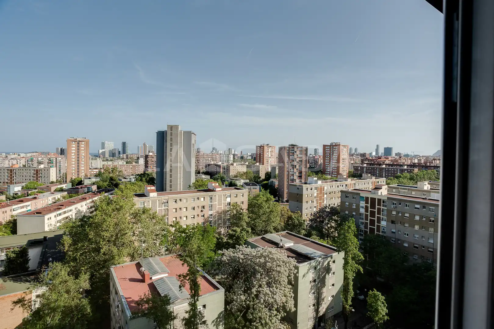 Dormitori de Dúplex en venda en Barcelona amb Balcó
