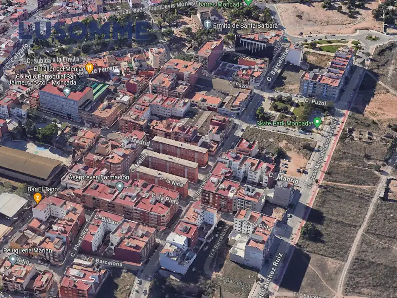 Wohnbaugrundstück zum Verkauf in Carrer de Madrid, imagen 2