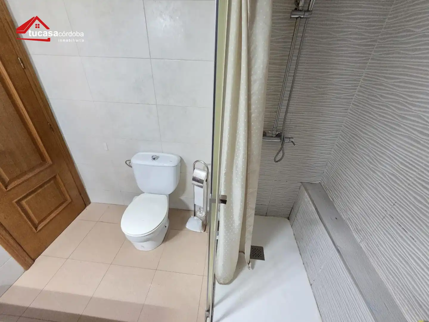 Bathroom of Houses for sale in Córdoba  with Air Conditioner