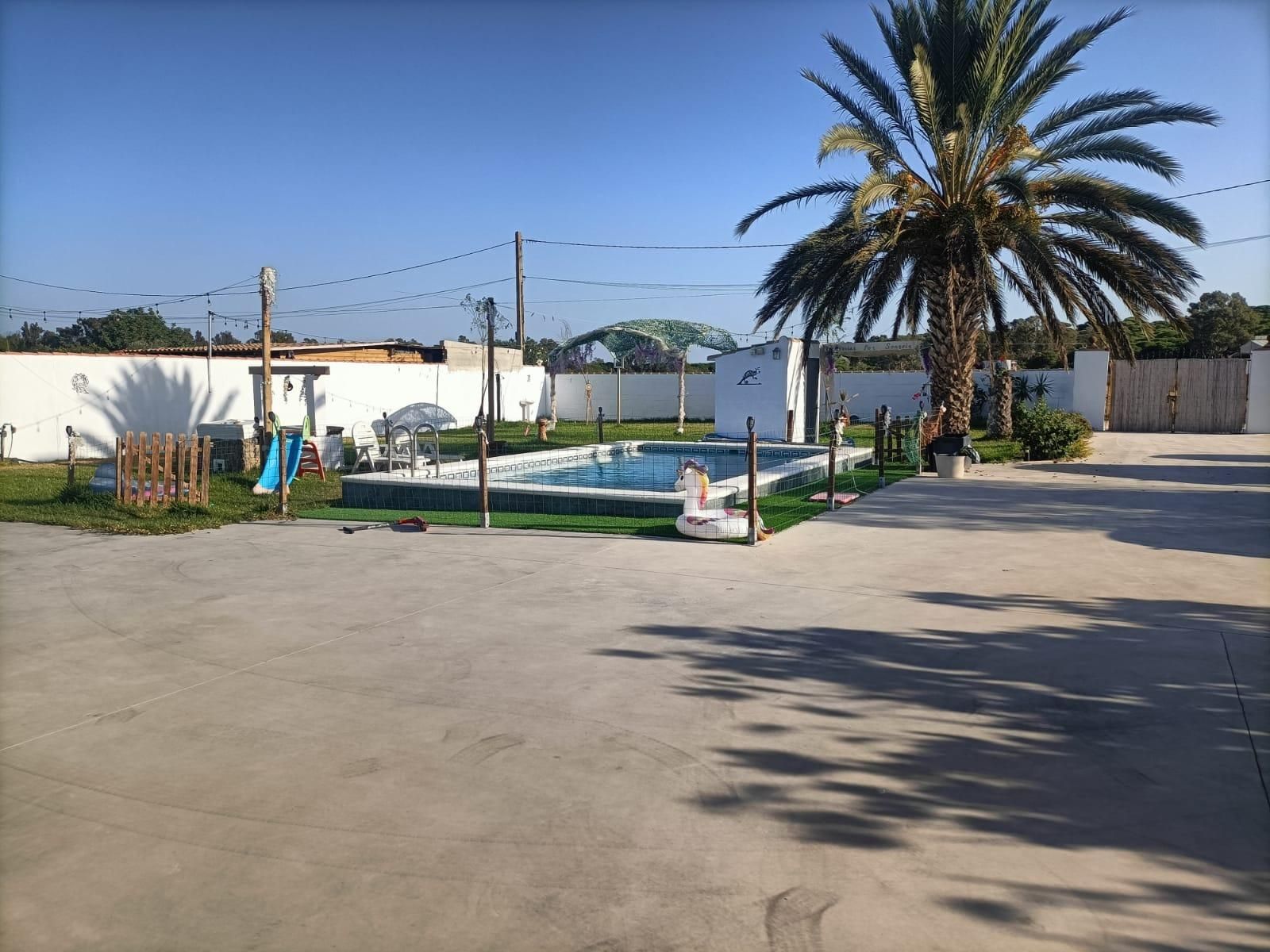 Piscina de Casa o xalet en venda en Chiclana de la Frontera amb Jardí privat i Piscina