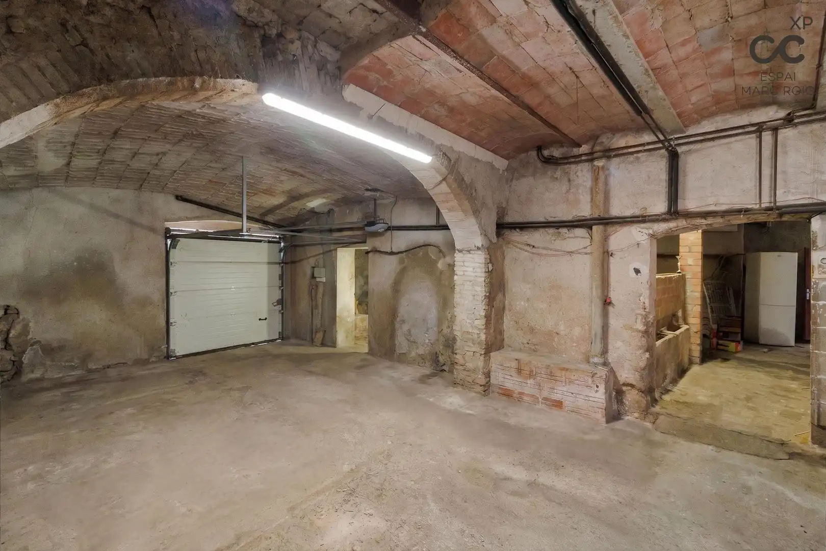 Finca rústica en venta en Navata con Calefacción, Terraza y Trastero