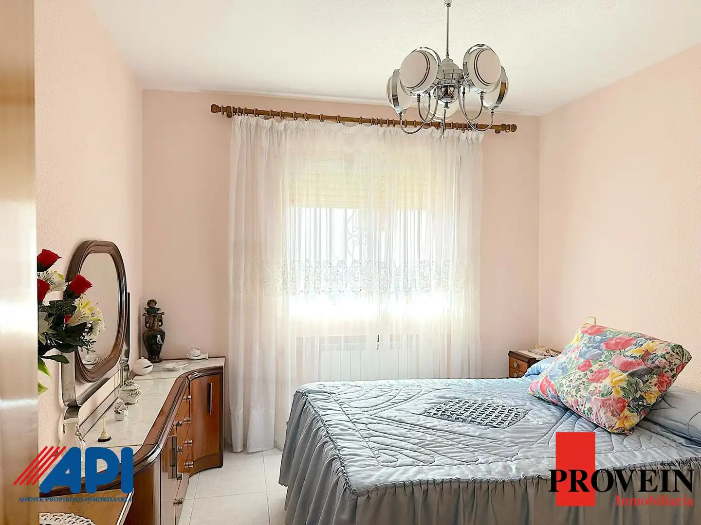 Casa adosada en venta en Calle Cristo del Amparo, Santa Cruz del Retamar pueblo