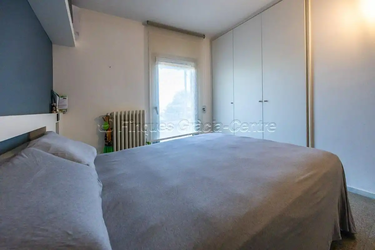 Dormitori de Casa o xalet en venda en Castellar del Vallès amb Calefacció, Jardí privat i Terrassa