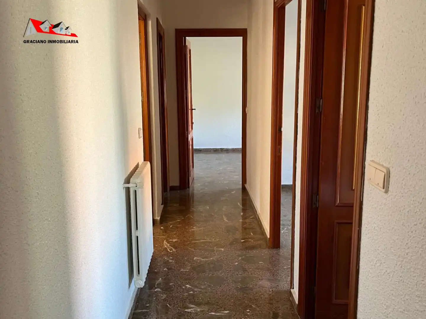 Casa aparellada amb jardí en venda a Casas de Juan Núñez, imagen 19