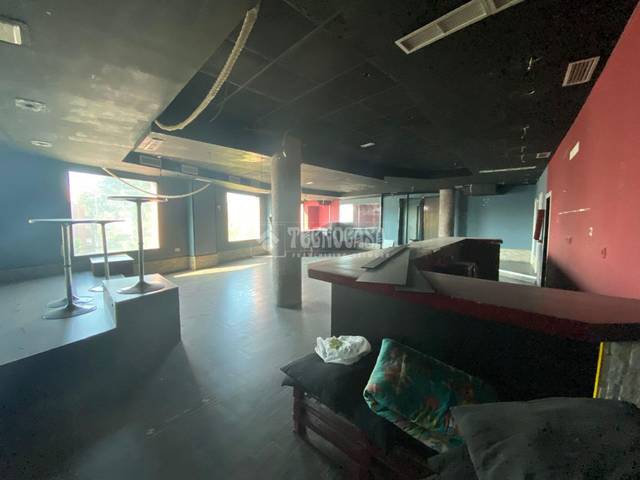 Local comercial en Venta en Ensanche
