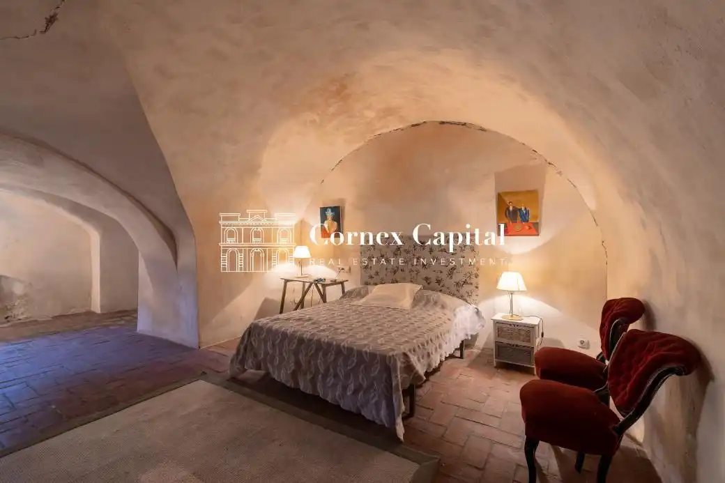 Habitación de Finca rústica de alquiler en Rupià con Aire acondicionado, Calefacción y Jardín privado