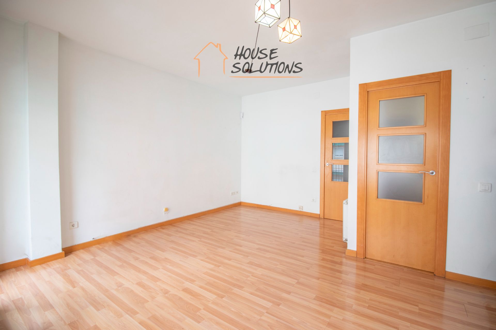 Bedroom of Flat for sale in Sabadell  with Air Conditioner, Heating and Parquet flooring