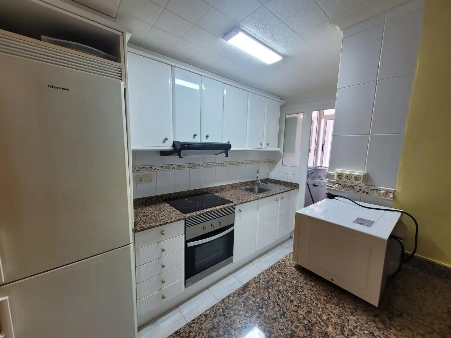 Cocina de Apartamento en venta en Alicante / Alacant con Jardín privado, Terraza y Amueblado