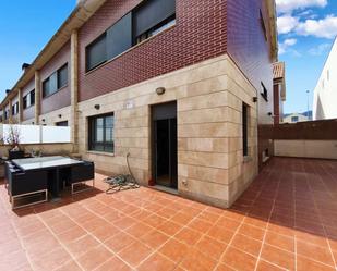 Exterior view of Single-family semi-detached for sale in Entrena  with Heating, Parquet flooring and Terrace