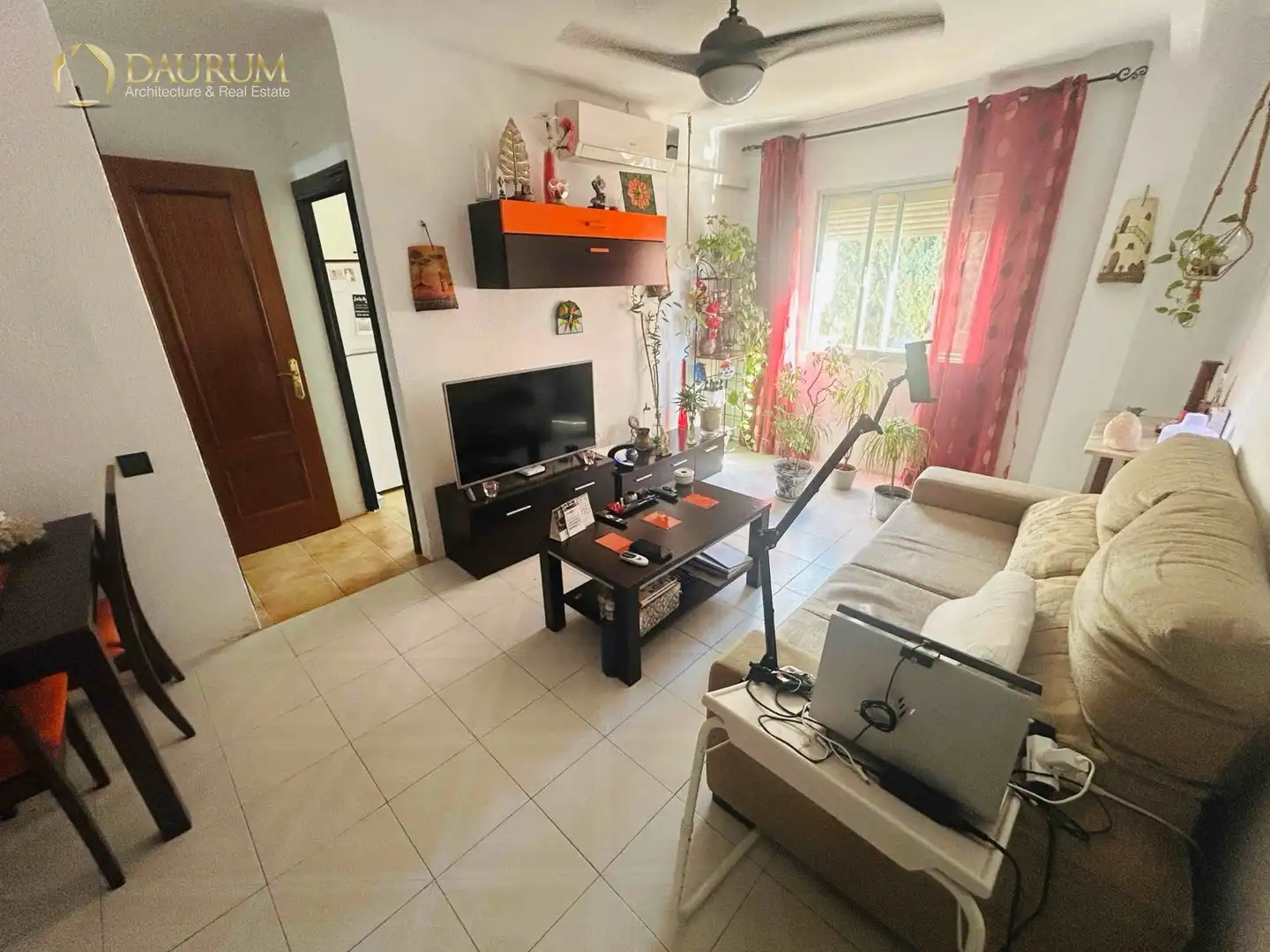Living room of Flat for sale in Málaga  with Air Conditioner, Heating and Furnished