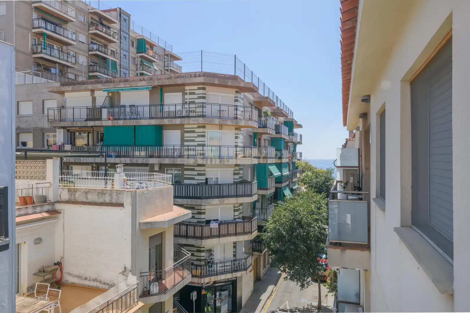 Außenansicht von Wohnungen zum Verkauf in Calella