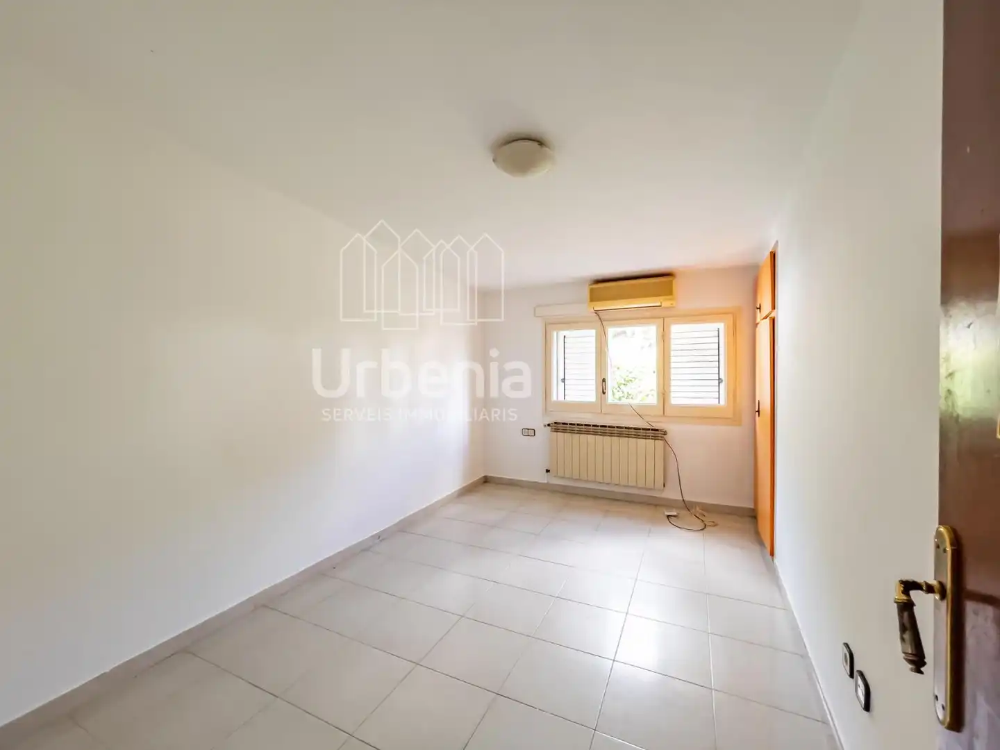 Casa con piscina en venta en Nucli Urbà, imagen 26