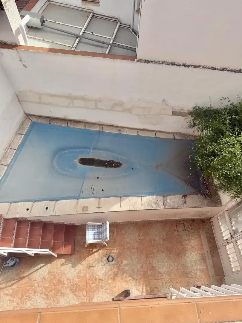 Piscina de Casa o xalet en venda en Peñamefecit - Avda Barcelona