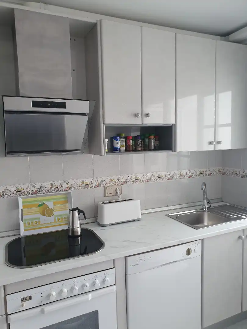Piso con terraza en venta en Calle Medina Sidonia, imagen 8
