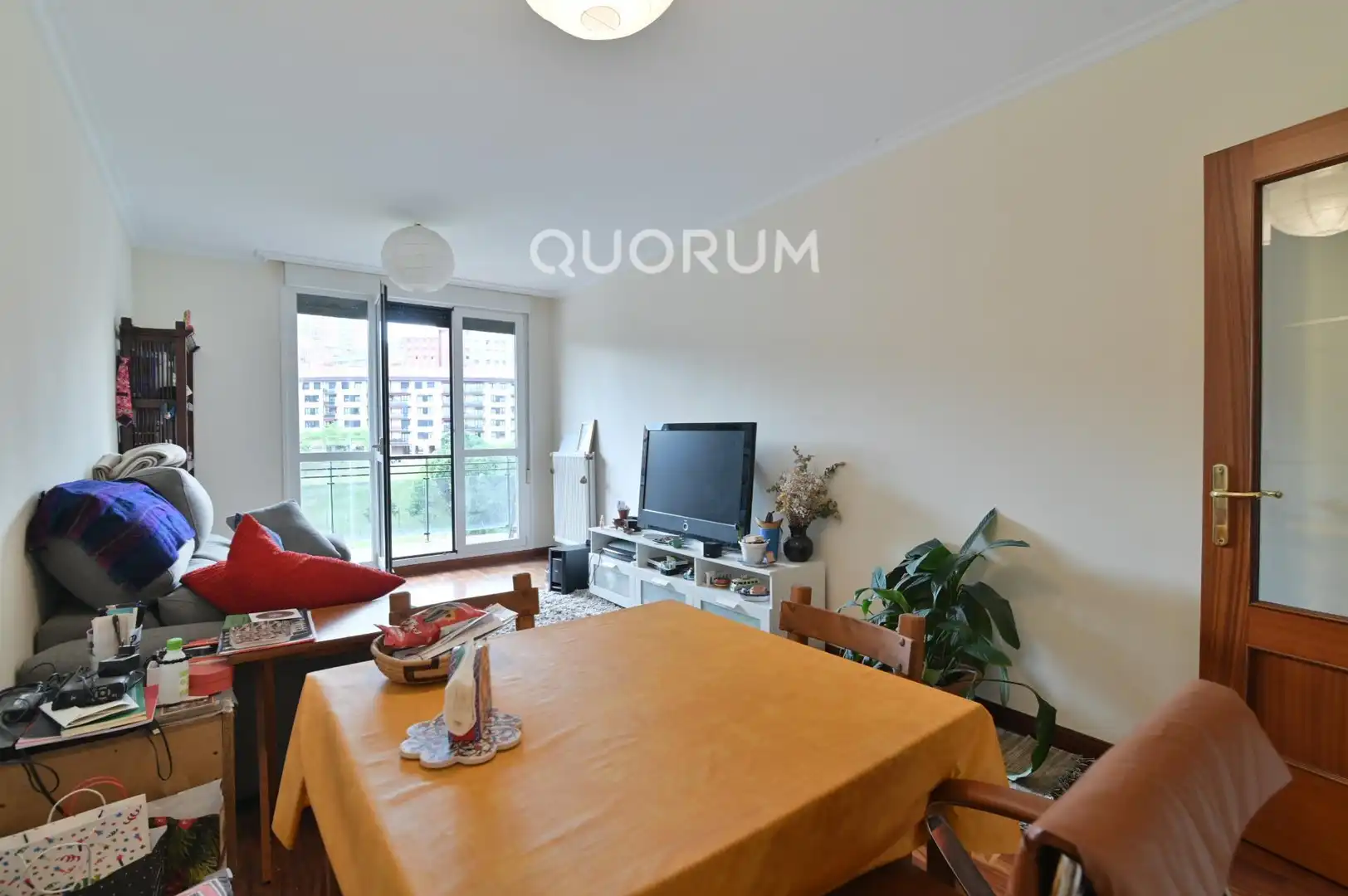 Sala de estar de Piso en venta en Bilbao  con Calefacción y Terraza