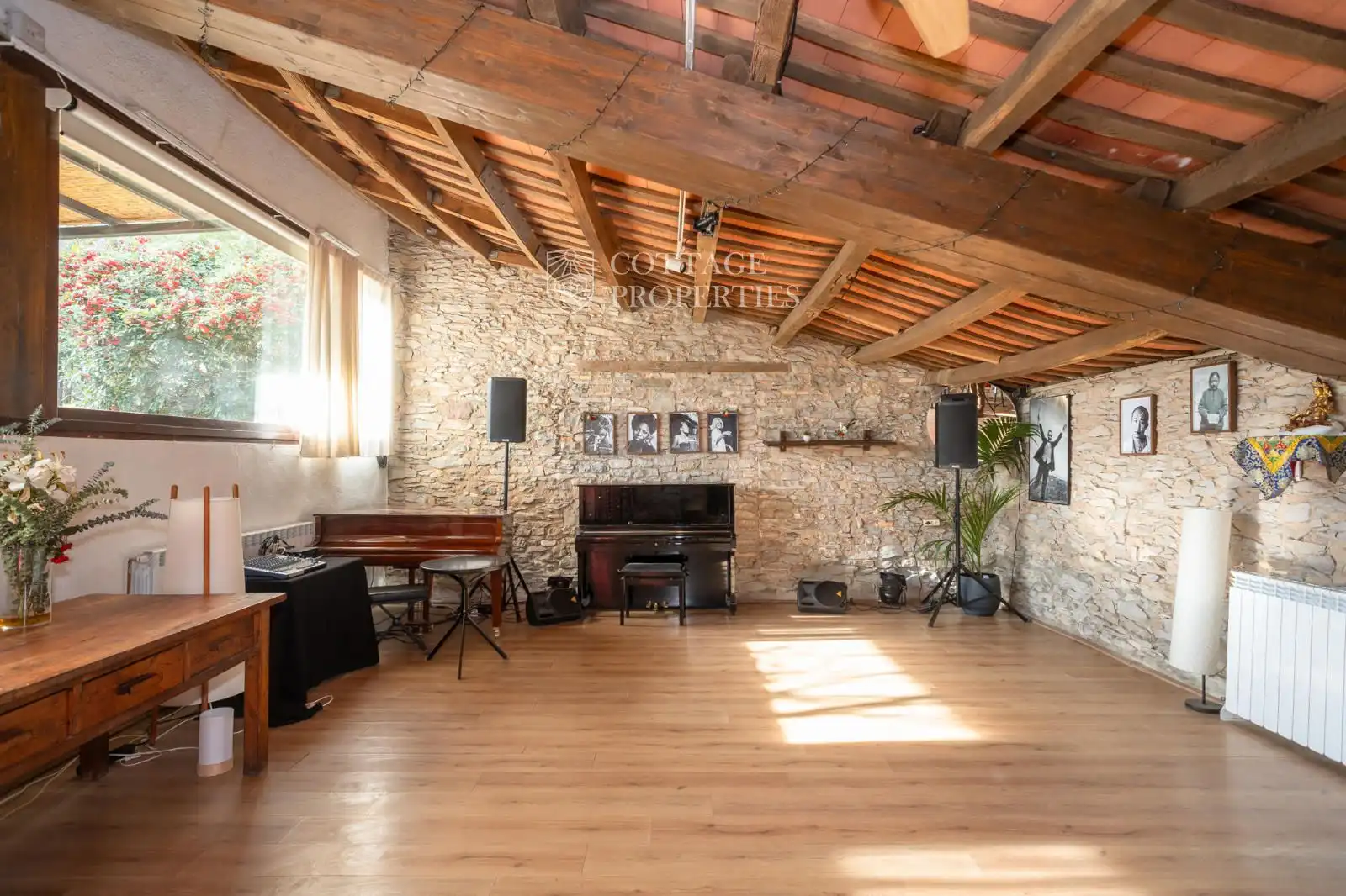 Living room of Country homes for sale in Tavertet  with Heating and Terrace