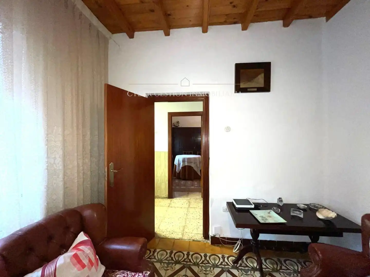 Casa o xalet en venda en San Pedro de Rozados amb Calefacció, Traster i Moblat