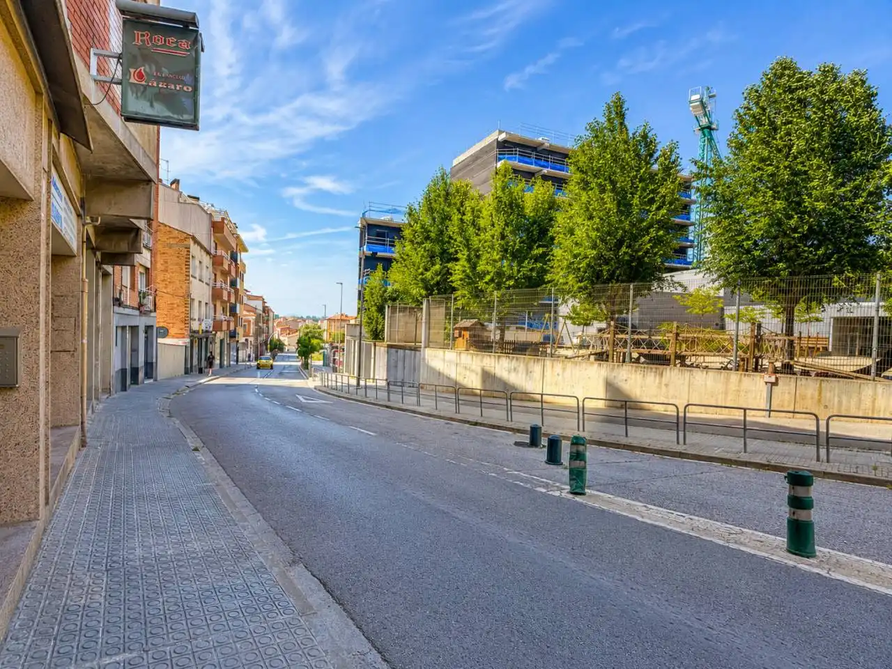 Vista exterior de Pis en venda en Manresa amb Calefacció, Parquet i Terrassa