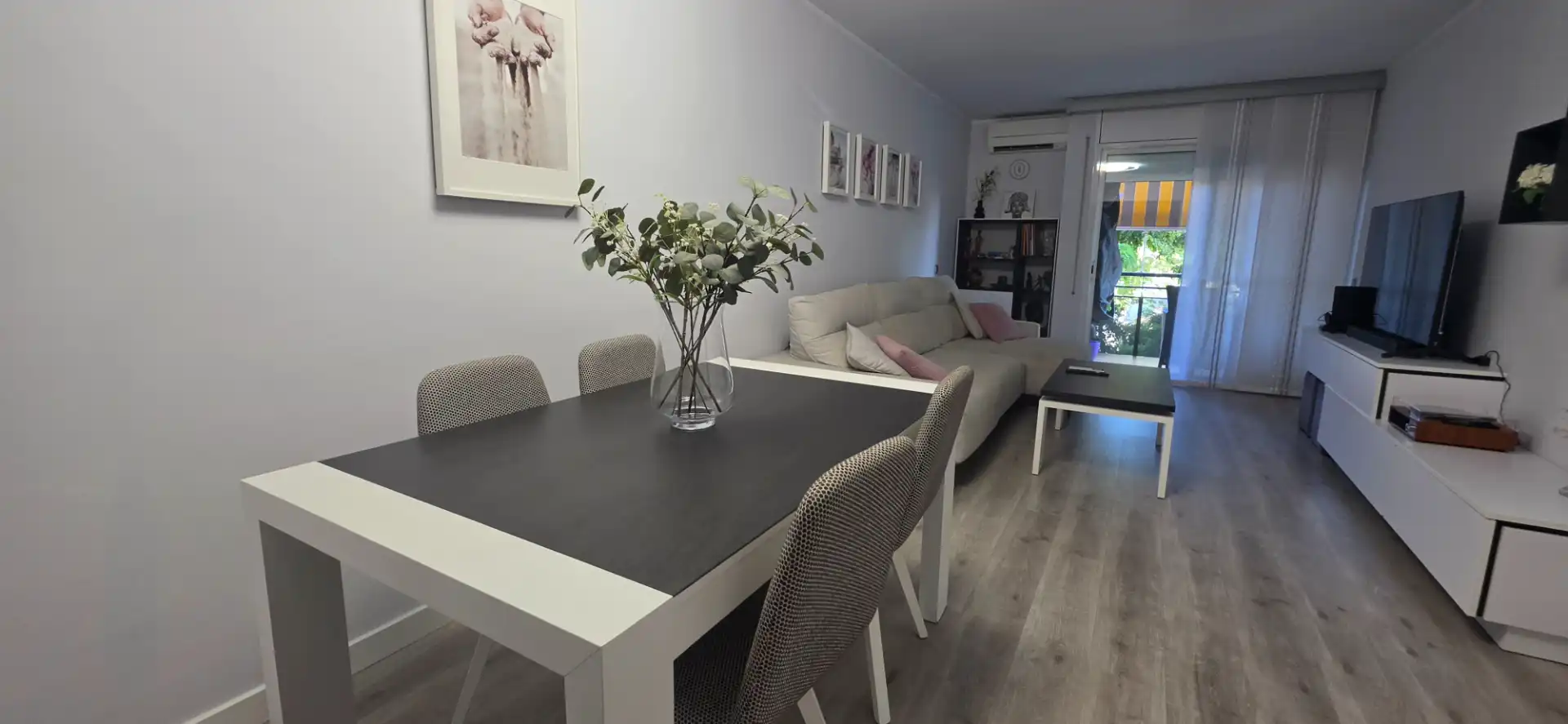 Esszimmer von Wohnung zum Verkauf in Sant Adrià de Besòs mit Klimaanlage, Heizung und Parkett